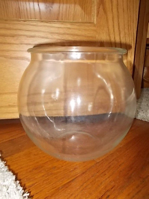 RARE! Vintage Clear Glass Heavy ROUND & THICK 6