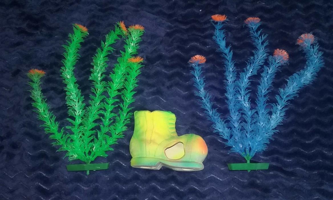 Small Lot of Aquarium Decorations (2 Plants and 1 Ornament)