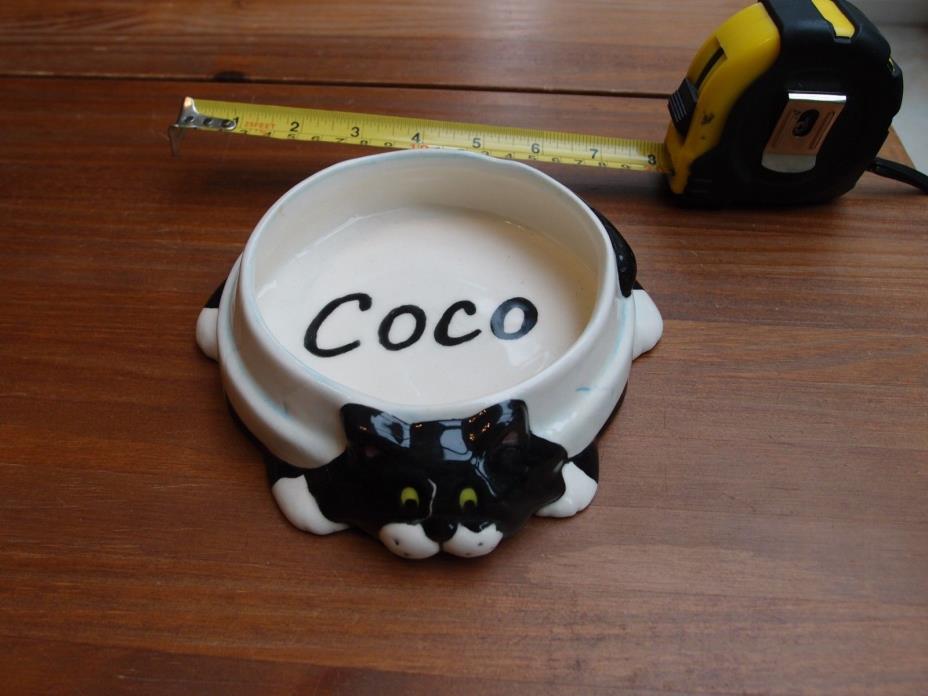 Cat Pottery: ceramic feline decor  6.5 inch dish Coco