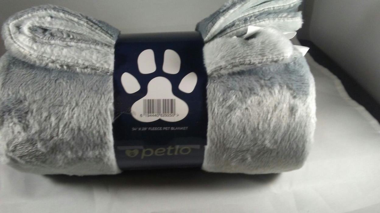 NEW Petlo Premium Fleece Pet Blanket Size Med 28×34