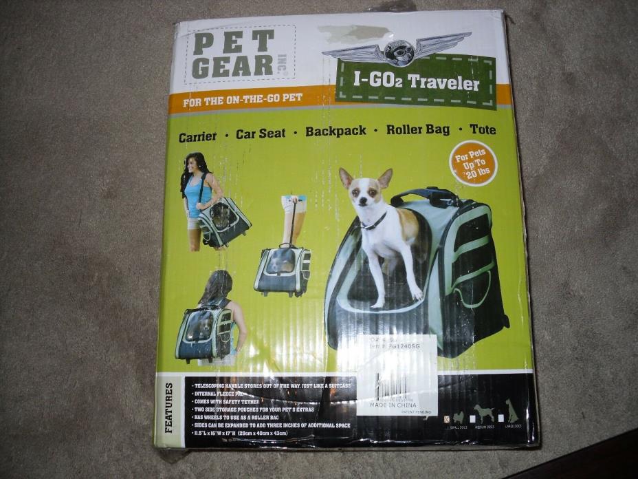 Pet Gear I-GO2 Traveler Rolling Backpack Carrier for Cats and Dogs Sage NIB