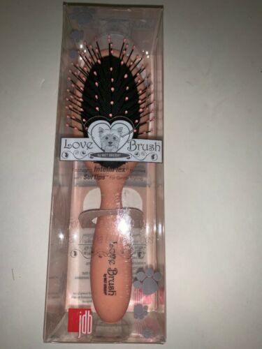Love Brush By Wet Brush Pro For Dogs Coral Color RARE DISCONTINUED