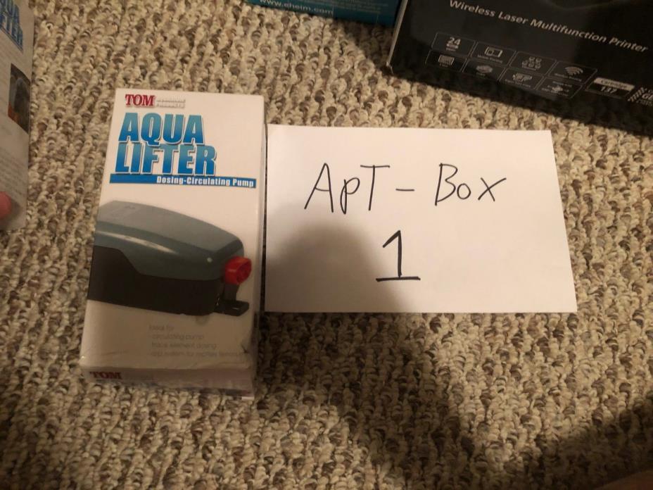 TOM Aquarium Aqua Lifter Pump 3.5gph flow rate to 30 inches height