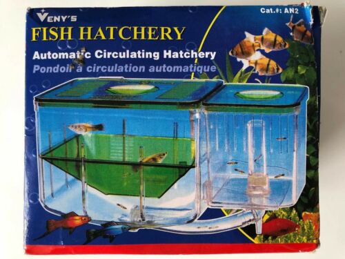 Fish Tank Isolation Box Spawn Hatchery Automatic Circulating Aquarium Incubator