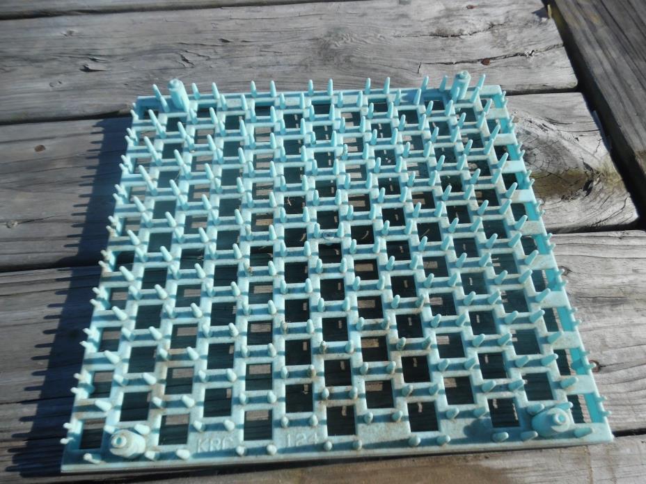 Egg Hatching Incubator Trays For Quail Eggs, Selling in Lots of 3 trays
