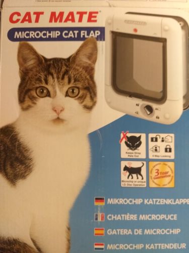 Cat Mate Microchip Cat Flap White