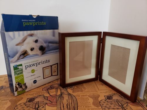 Paw Prints Desk Frame By Animal Planet Paw Molding Dog Cat NEW