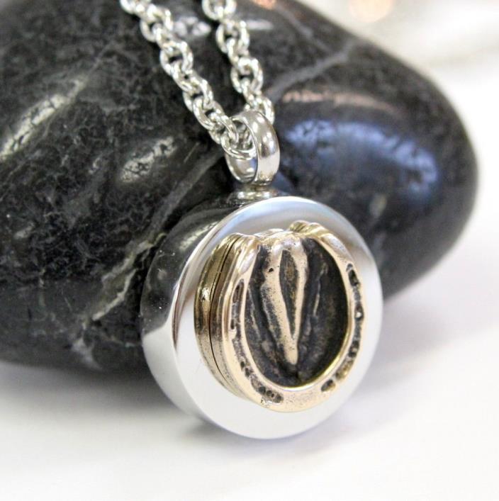 Horse Hoof Necklace Cremation Urn Pet Memorial Ash Keepsake Stash Vial 166