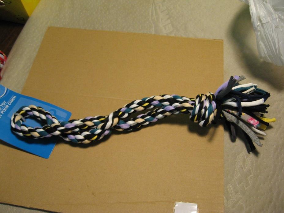 Knotted Rope Dog Toy--New with tag--Good for Tug Of Wars!