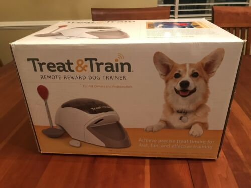 PetSafe Treat and Train Remote Reward Dog Trainer New In Box