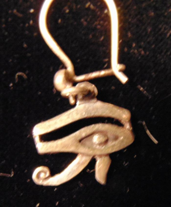 Eye of Horus design single silver earing.