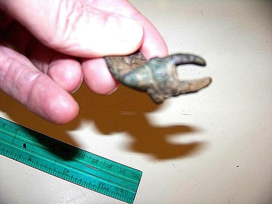 1000 BC - ANCIENT BRONZE LURISTAN IBEX AMULET Excellent original conditon 1 7/8