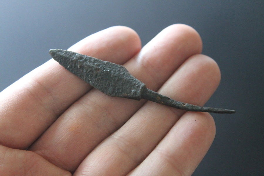 Medieval iron arrowhead 8th-14th century Eastern Europe