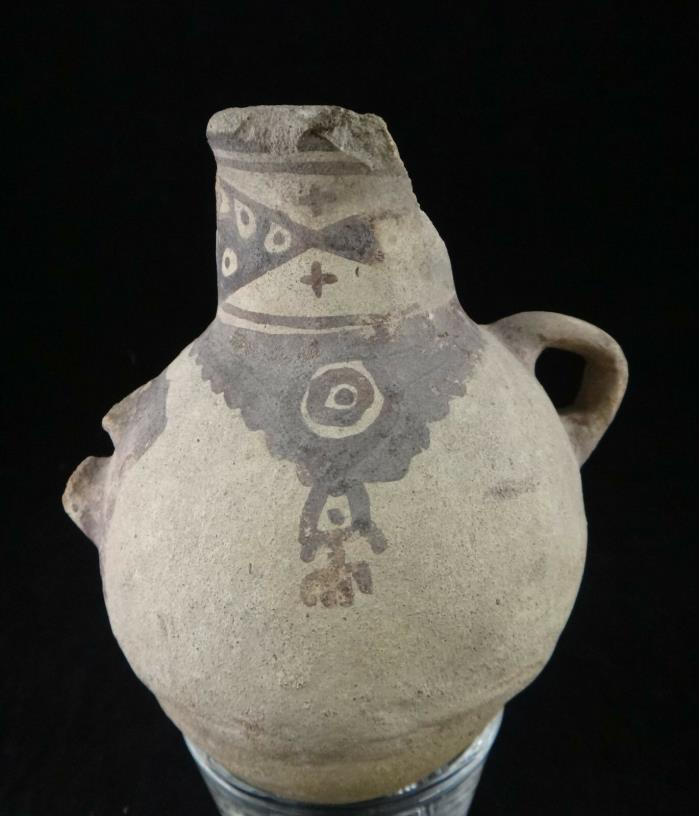 Ancient Peruvian Pre-Colombian Chancay Pottery Vase. 11th-15th cent. 5 ¾” tall
