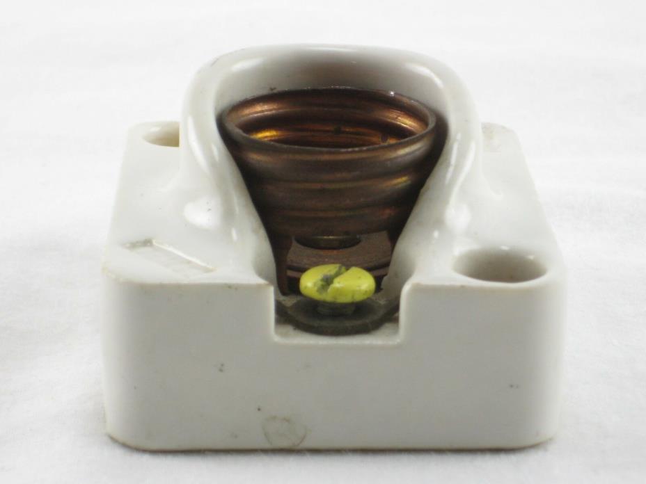 Antique Porcelain Lamp Bulb Socket Base C.E.M. Co. 2569 Used Working CEMCO