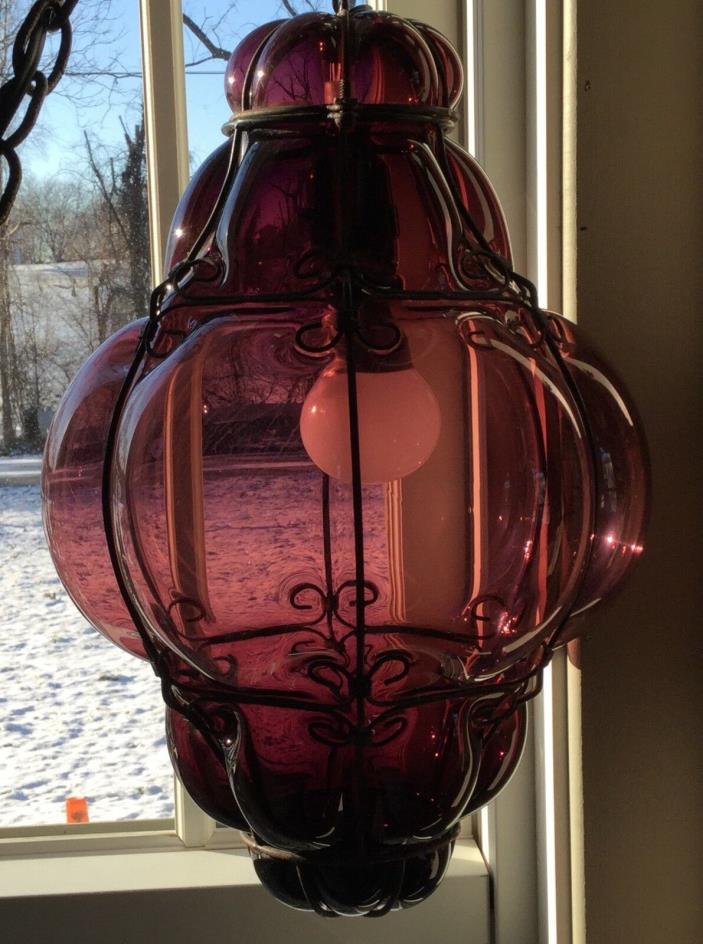 VINTAGE SEGUSO MURANO CAGED BLOWN PURPLE/VIOLET LIGHT FIXTURE READY TO HANG NOS