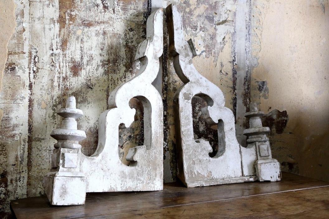 Large 1890's FANCY PORCH CORBELS White Farmhouse Decor Wedding Primitive Antique
