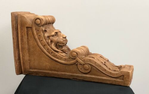 NARROW LION FACE SCROLL CORBEL VINTAGE REPRODUCTION - PLASTER