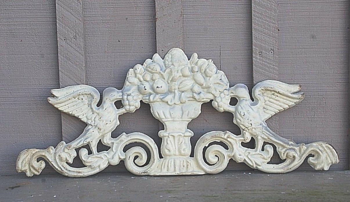 Old Vintage Cast Iron Finial Decorative Architectural Salvage Barn Gate Fence