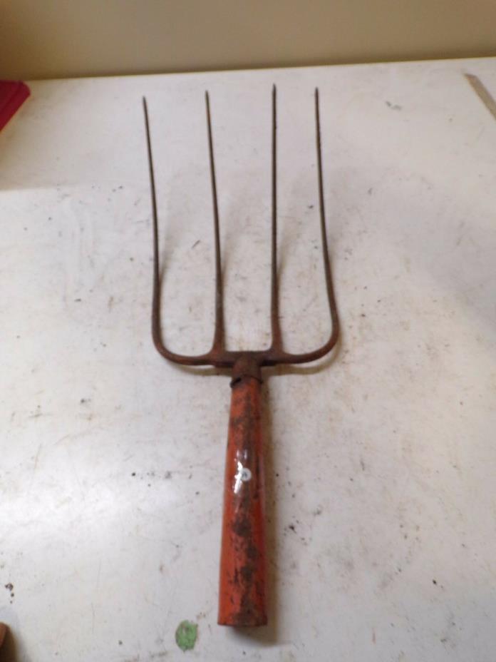Old 4 Tine Hay Fork Farm Pitchfork Head Only  Lot A