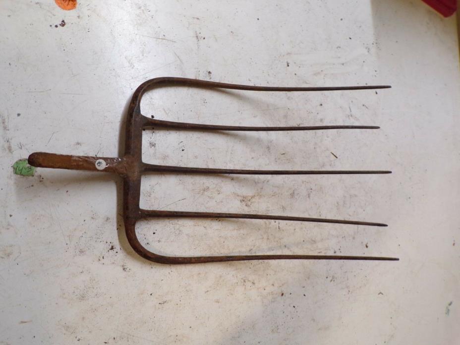 Old 5 Tine Hay Fork Farm Pitchfork Head Only  Lot C