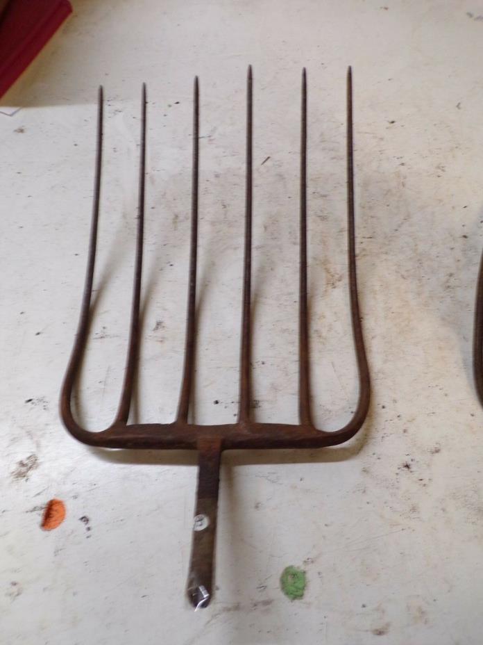 Old 6 Tine Hay Fork Farm Pitchfork Head Only  Lot A