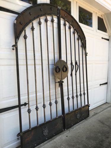 TUSCAN OLD WORLD IRON ARCHED GARDEN/WINE CELLAR GATE