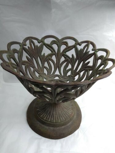 Antique Cast Iron Outdoor Planter Open Leaf Pattern Natural Patina