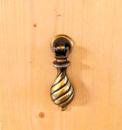 Belwith Brass Hanging Drawer Pull Drop Style Gold Model 1509 Single Screw Mount