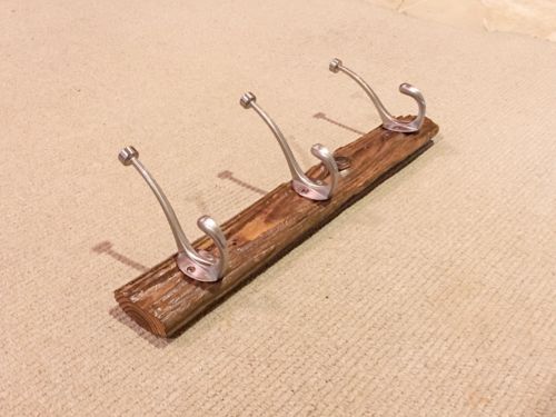 Rustic Coat / Key Hooks