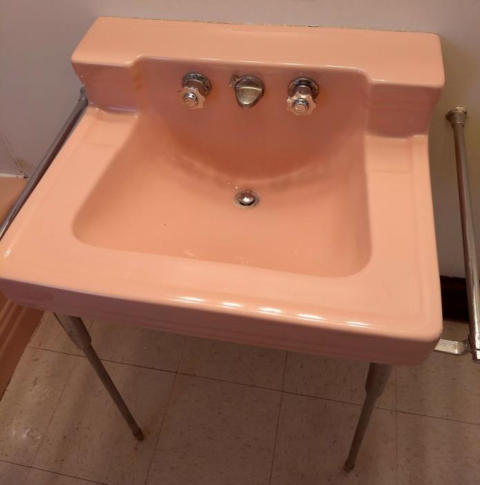 Mid Century midcentury 1950 Pink corner tub and sink chrome legs nice