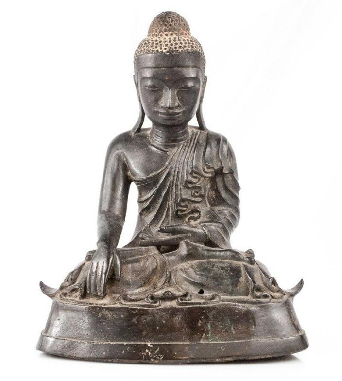 18th Century Bronze Amarapura Buddha