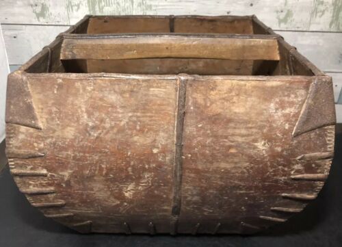 Primitive Antique Chinese Asian Wood Dou Basket Box