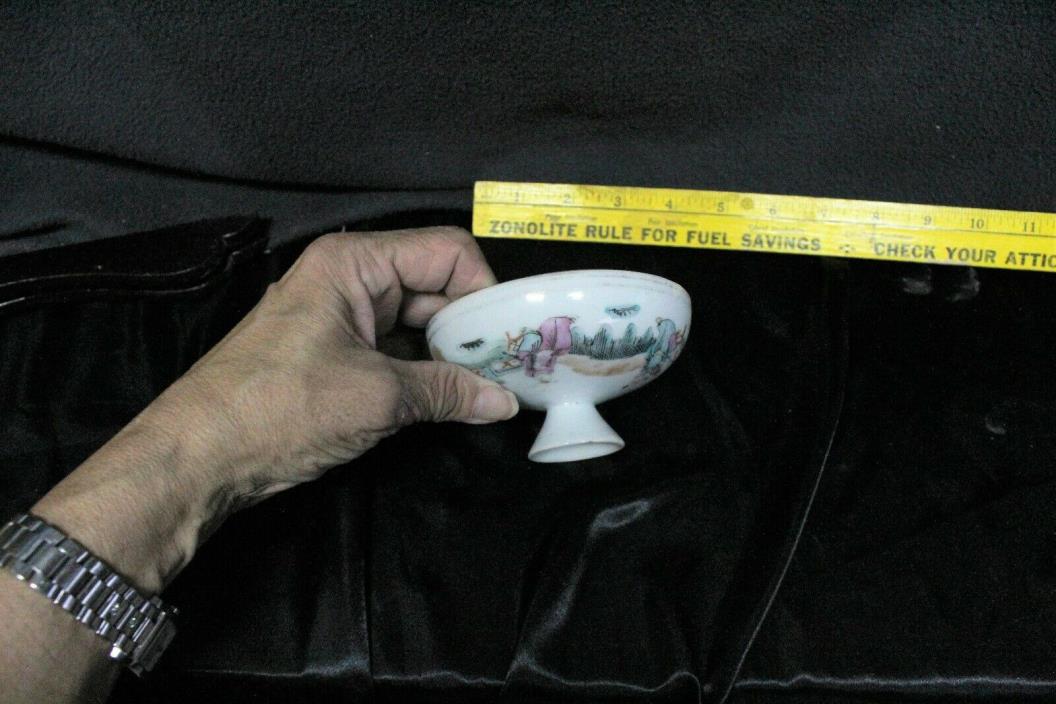 ESTATE SALE CHINESE PORCELAIN FOOTED BOWL