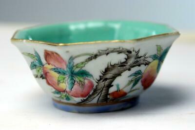 Antique Chinese QING QIANLONG Kangxi  Porcelain Peach  Bowl