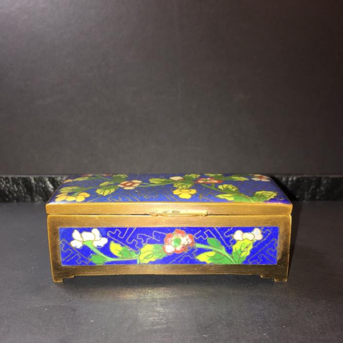 Chinese Antique Cloisonne Enamel Stamp Box