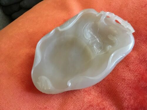 Hand Carved Chinese Jade Leaf Ink Stone Jewelry quality 5” China Toggle