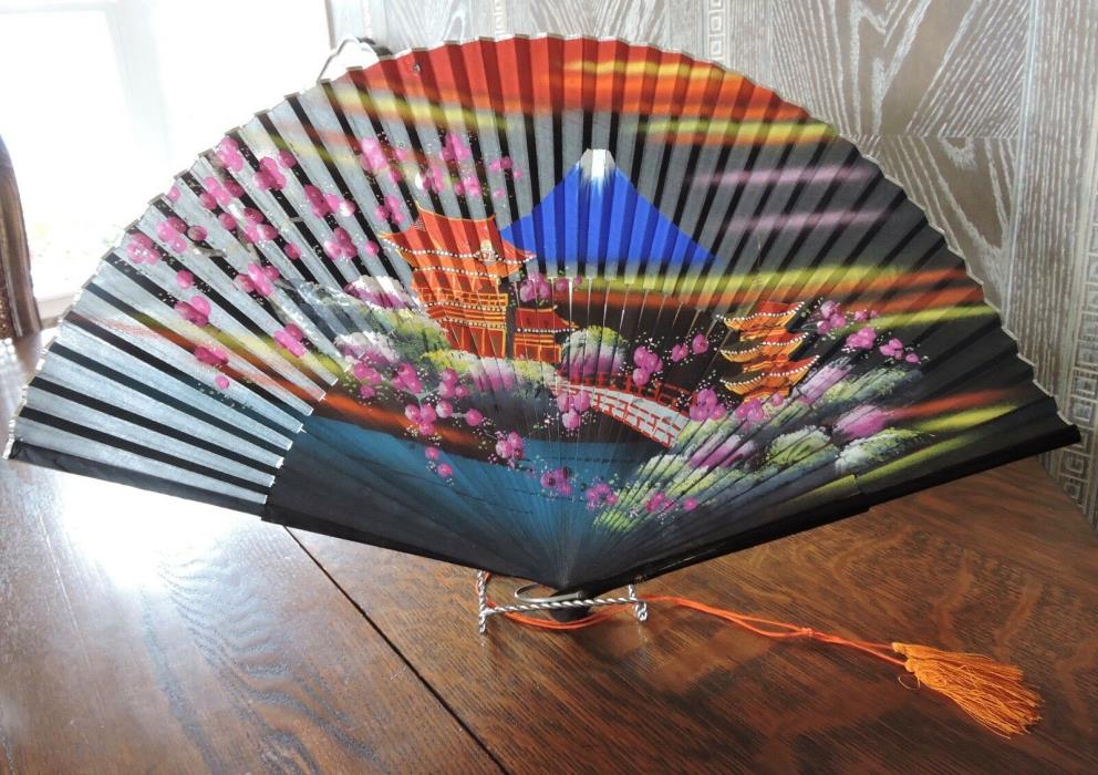 GREAT LARGE ANTIQUE CHINESE Fan Hand Painted Volcano Scene Landscape Blk Lacquer