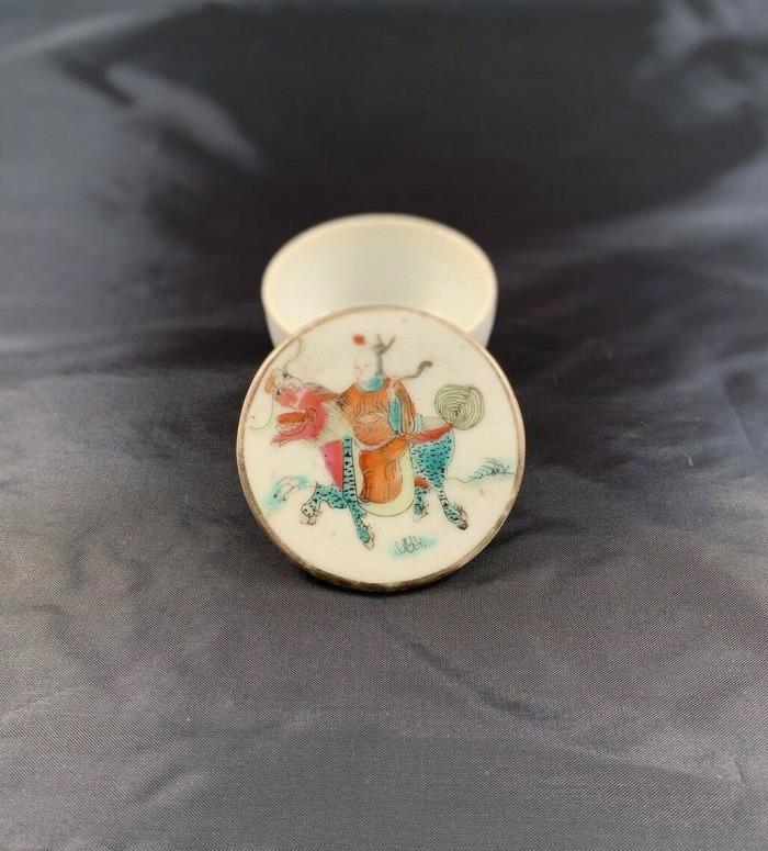 Antique Chinese Porcelain Cup               Tea Cup Lid  Hand Painted Portrait