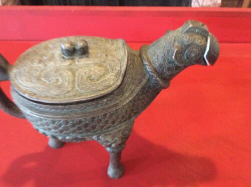 Antique ? Bronze?  Ritual Wine Vessel Tripod Bird