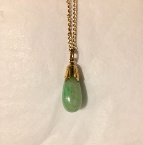 Antique Jade Jadite Amulet Teardrop Pendant On 14k Gold Necklace Estate Fresh!