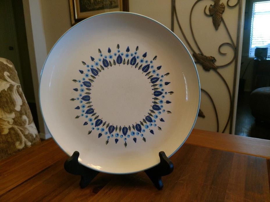 Vintage - Large blue and white hand-painted plate