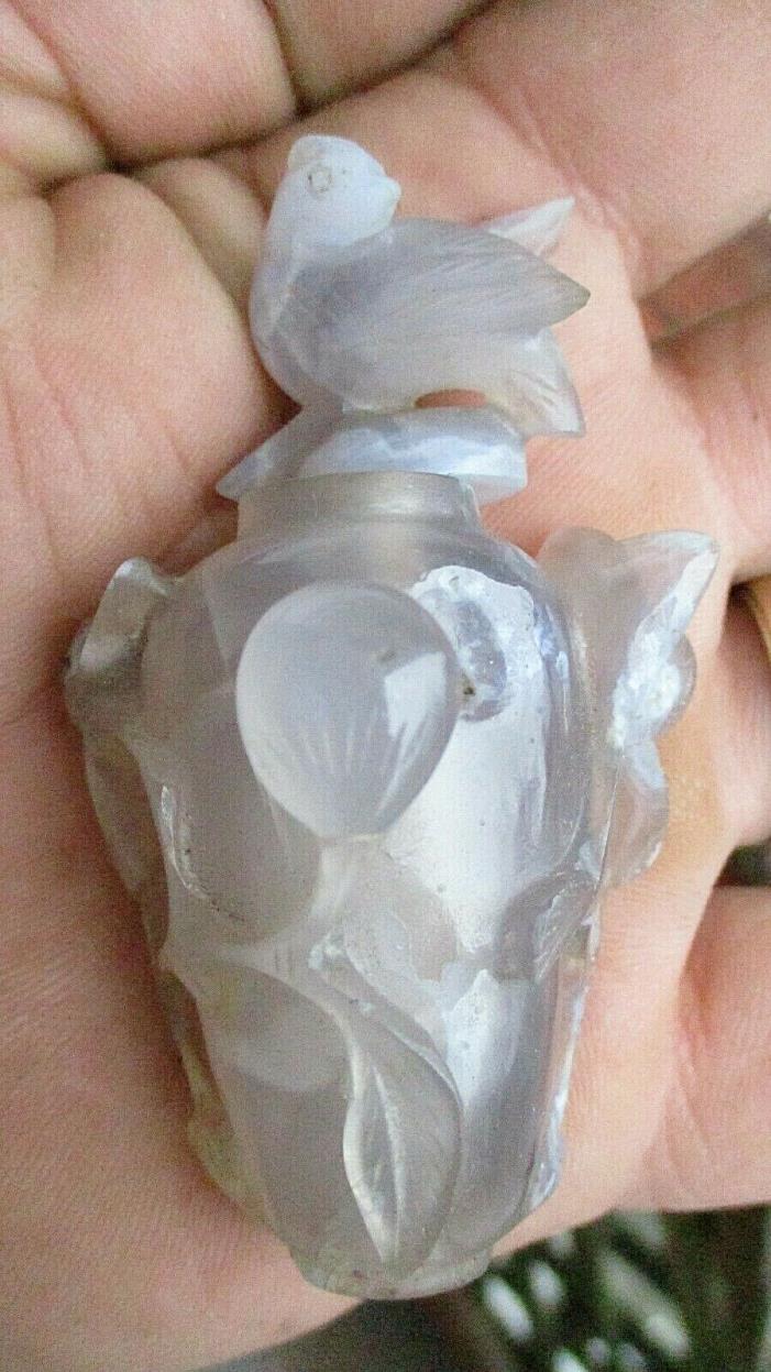 A valuable MING Chinese Snuff bottle Whitish Jade CLOWING   100% old MAKE OFFER