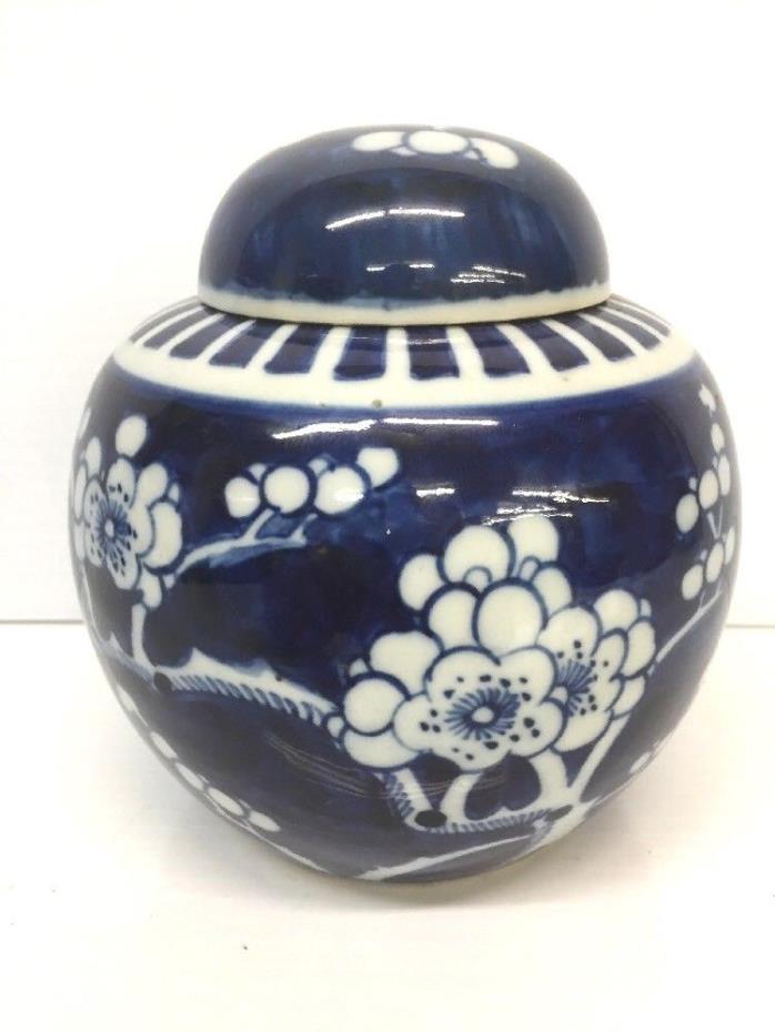 Old Chinese Blue and White Porcelain Covered Jar Kangxi Mark