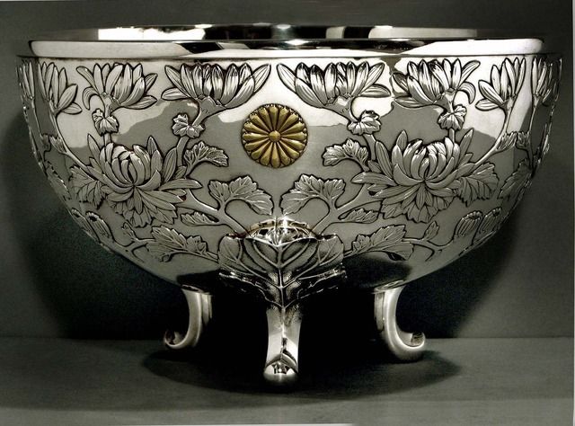 Japanese Sterling Imperial Punch Bowl     78 OZ. -  12,500 -  9500
