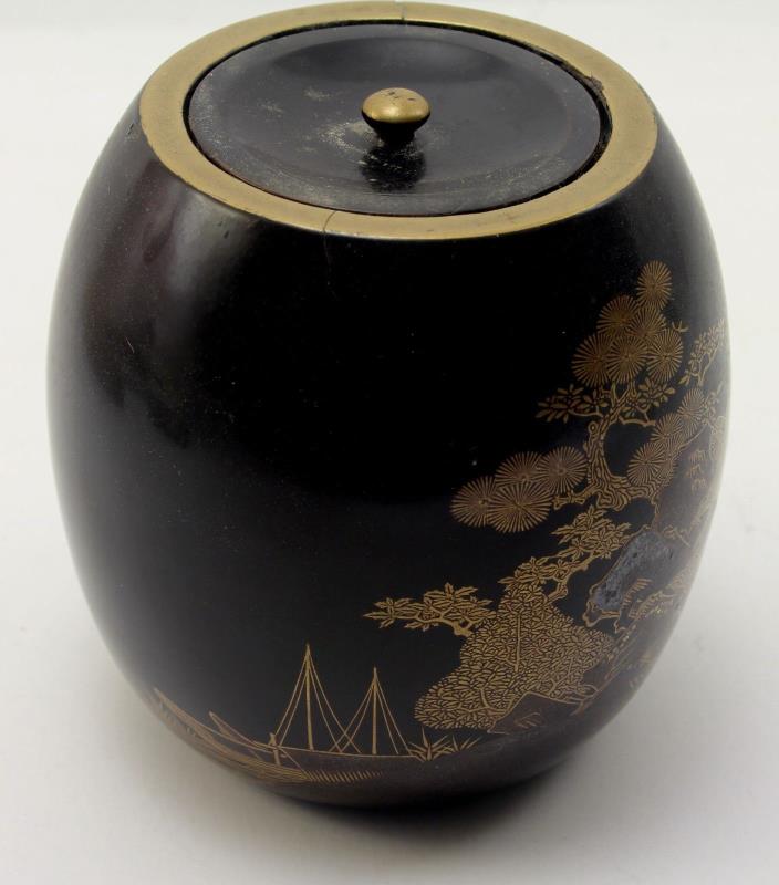Japanese Gold Lacquear Takigaraire Incense Ash Pot 17th C