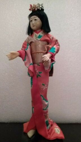 Antique japanese Geisha Doll. Early 1900's. 10.5 inch tall.
