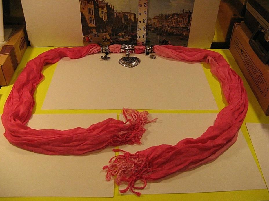 VINTAGE PINK SILK SASH WITH SILVER-TONE JEWELRY ACCESSORIES/GOOD CONDITION/NICE.