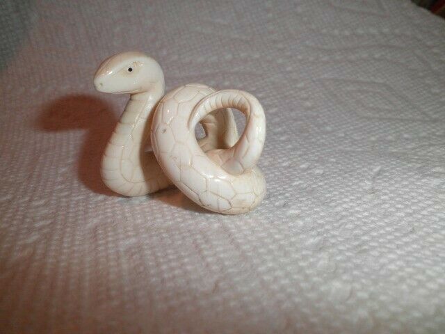 Antique Japanese signed Netsuke COILED SNAKE  Late Edo period Japan BEAUTY!