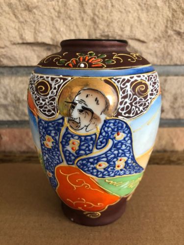 Antique Asian Miniature Porcelain Hand painted Gilt Satsuma Vase